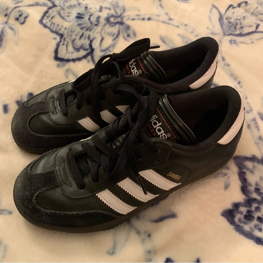 Adidas Sambas (pair 1)